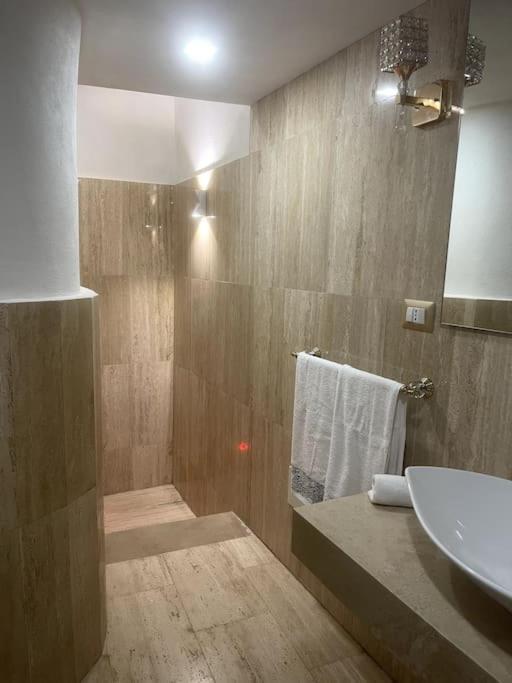 The Love Basement Apartment Roma Exterior foto