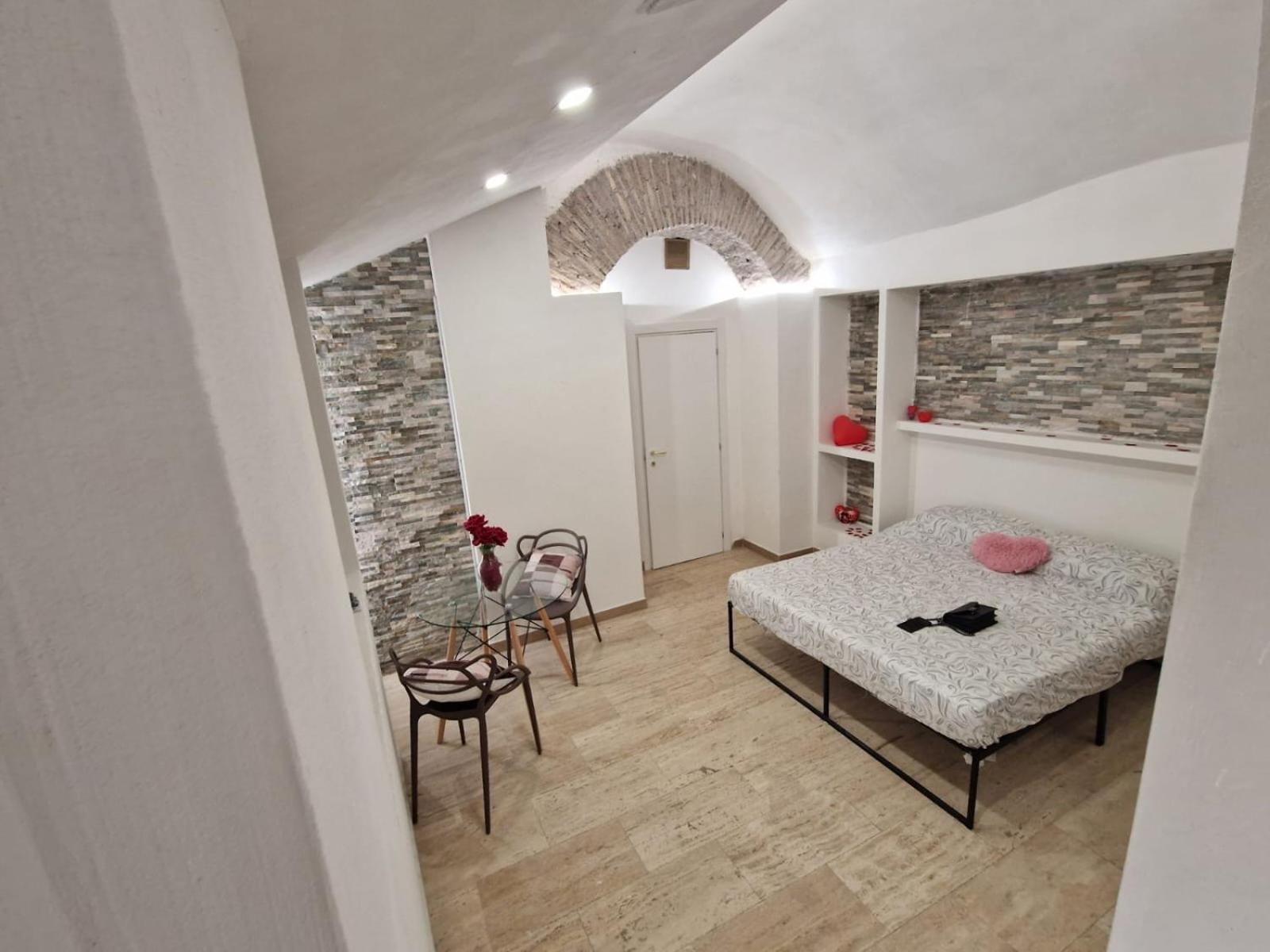 The Love Basement Apartment Roma Exterior foto